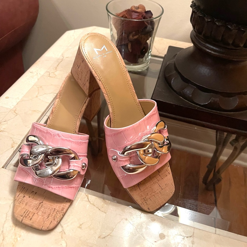 Marc Fisher Ltd./ Pink Leather heeled sandal / size 9M / NEW no tags